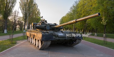 Экспозиция военной техники на «Кургане Славы»